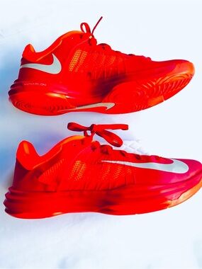 Nike Hyperdunk 2012 Low University Red Men’s Size:12 Athletic Shoes  #554671-600